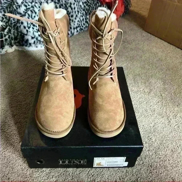 Australia Luxe Collective Other - New In Box Australia Luxe Collective Sheepskin Boots Style Montana Sz 9 Chestnut